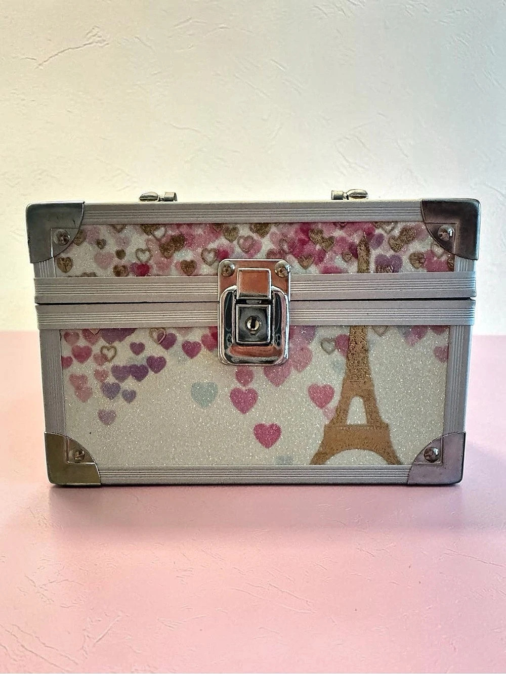 Claire’s Heart Print Cosmetic Case in Pink & White Like New